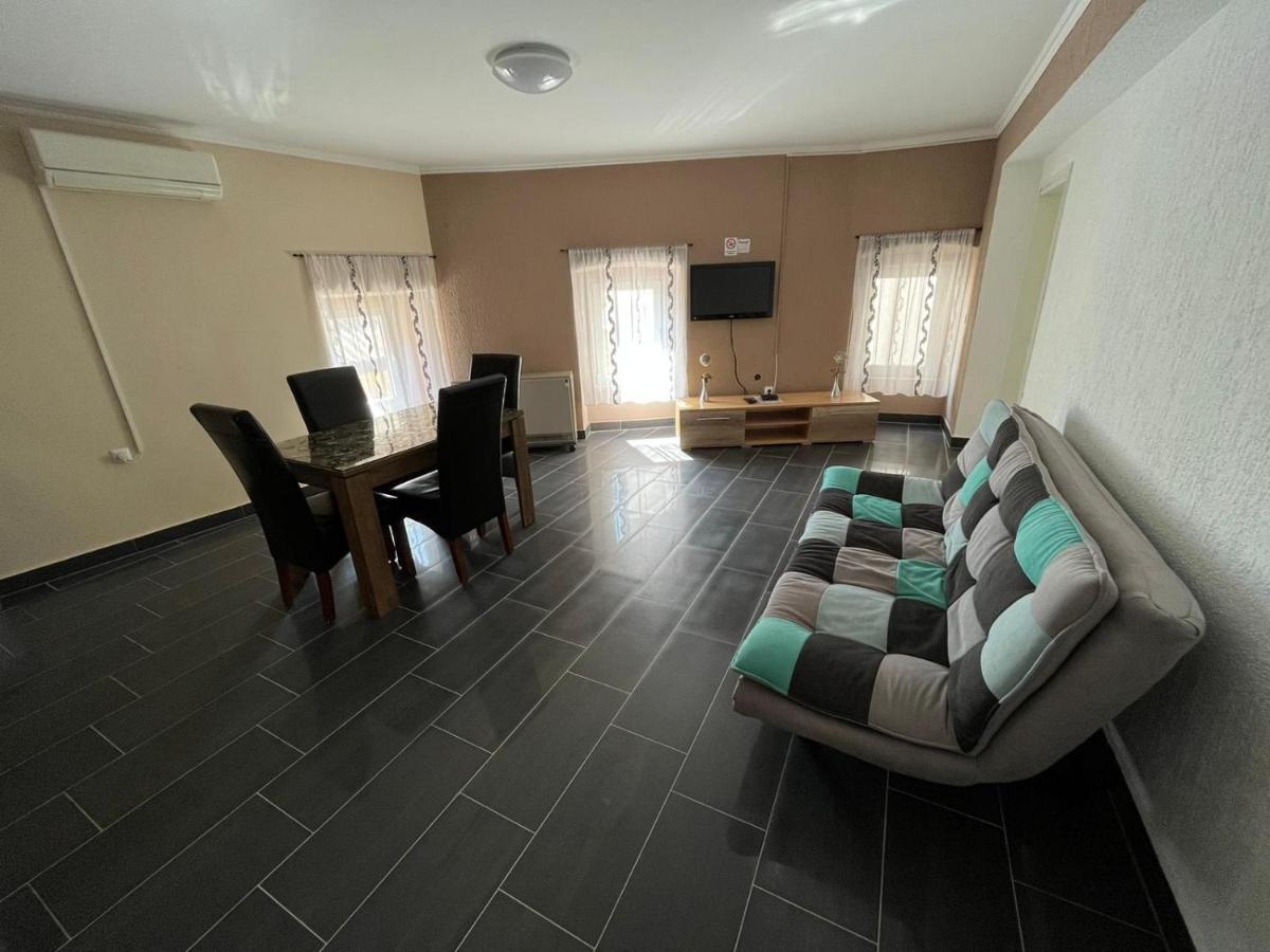 Old Town Apartment Медулин Экстерьер фото