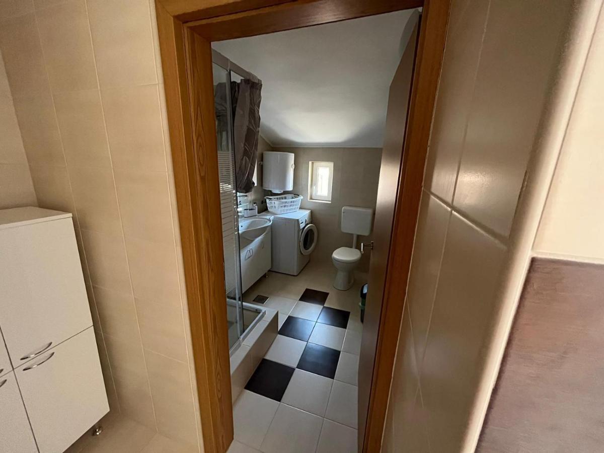 Old Town Apartment Медулин Экстерьер фото